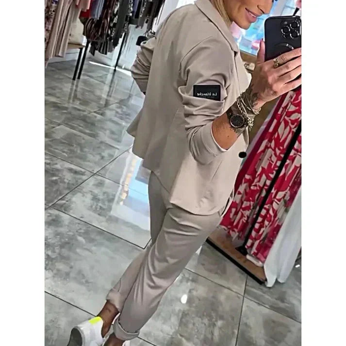 Ariane | Elegant Blazer and Pants Set