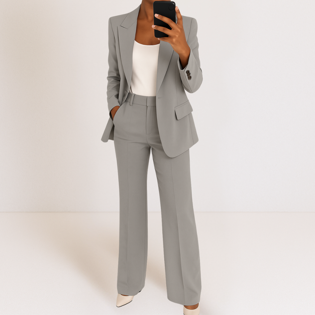 Melanie | Two-Piece Women's Suit