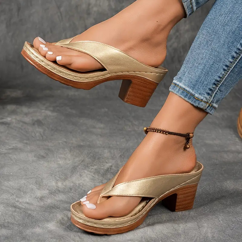 Inés | Orthopaedic sandals with low heel and open straps