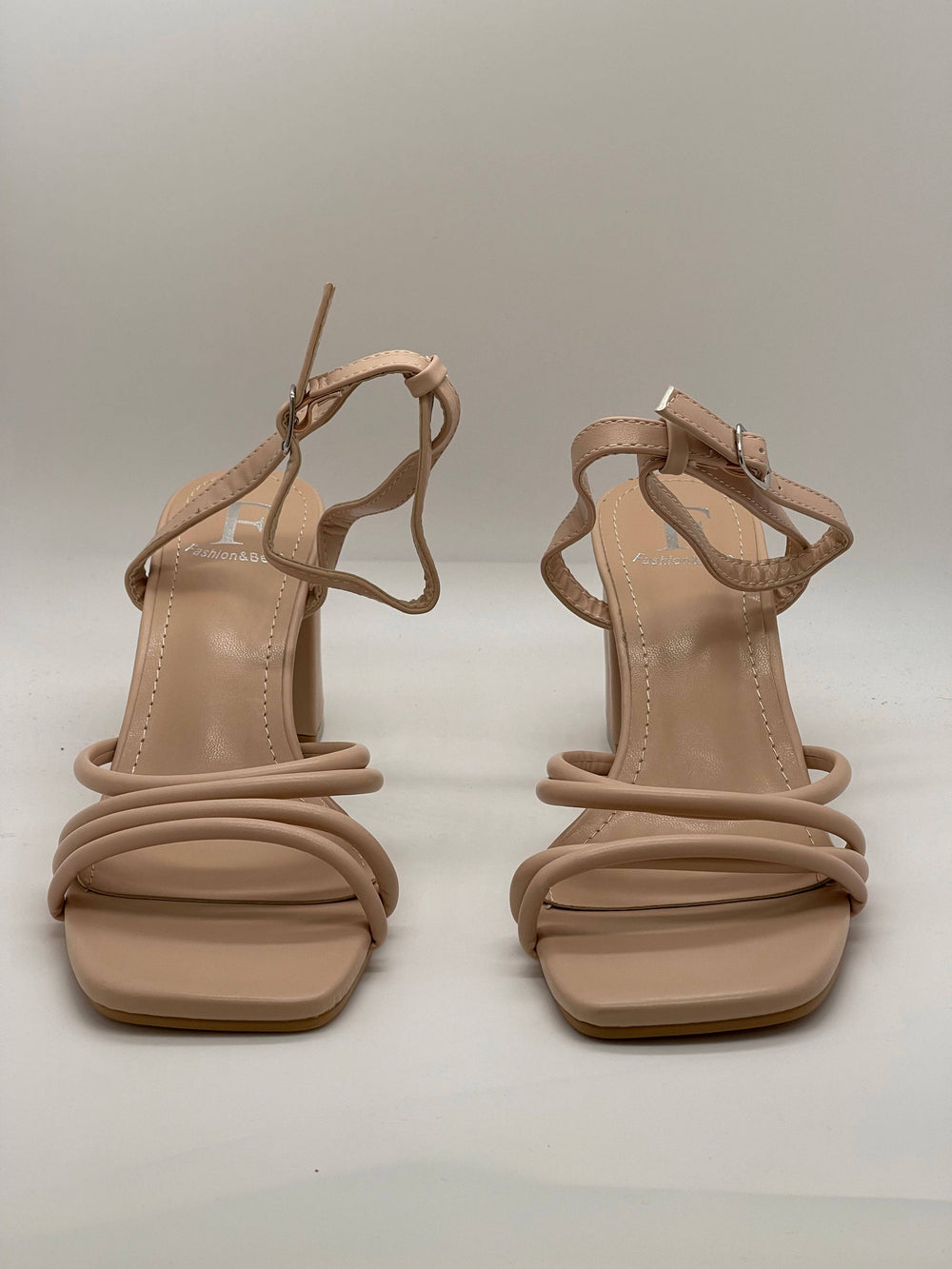 Emma & Rose Cape Town Saskia™ wide heel sandals with stylish strap design and open toe for a chic summer look.