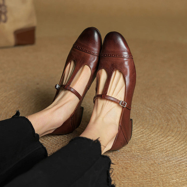 Reiten - Elegant T-Strap Leather Flats