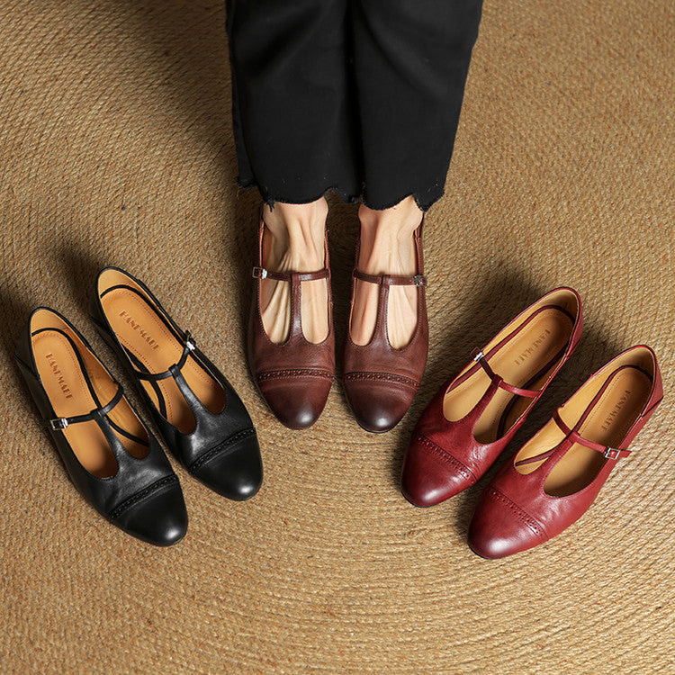 Reiten - Elegant T-Strap Leather Flats