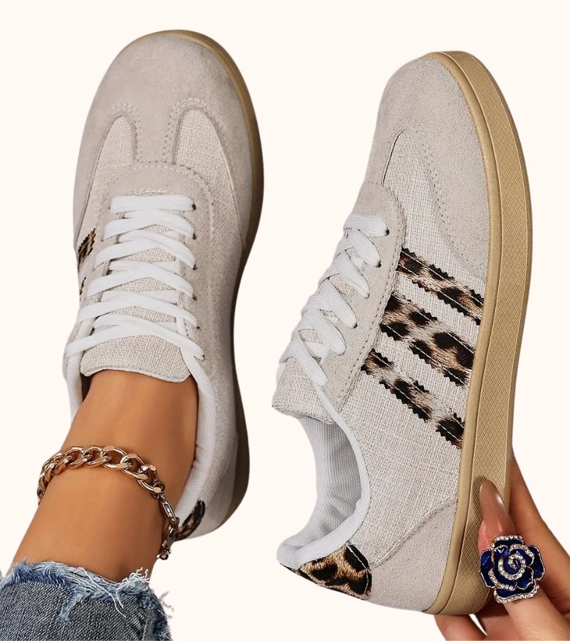 Lilia | Sneakers with Intelligent Fatigue-Reducing Sole