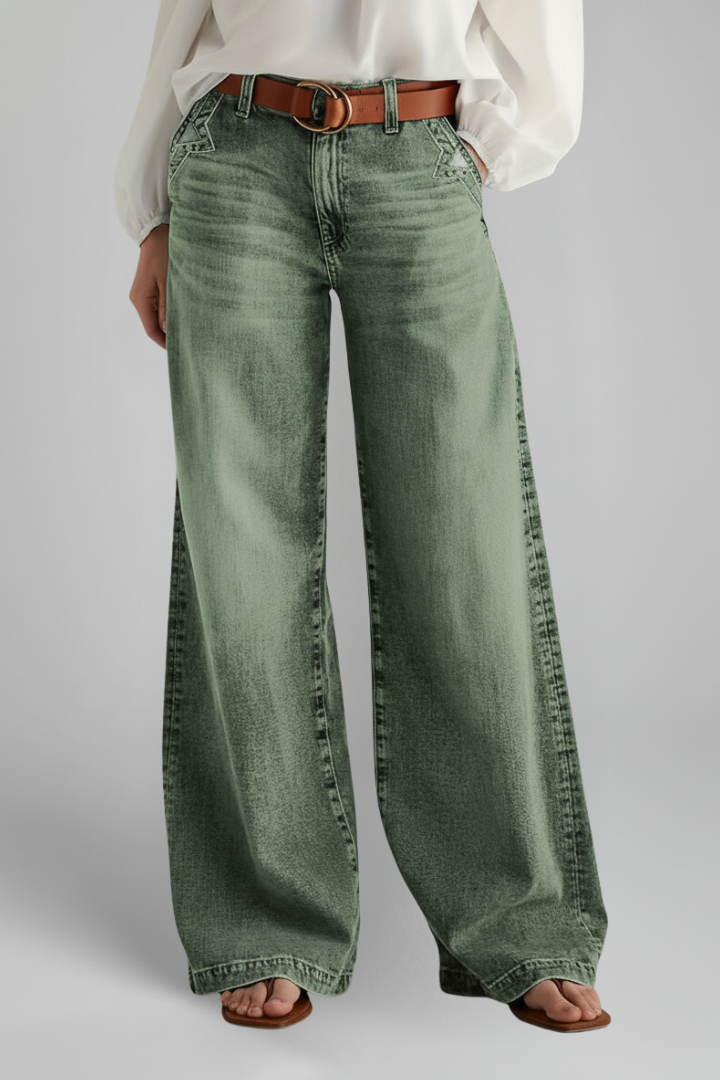 Women’s Wide-Leg Jeans with High-Rise Waist and Front Closure