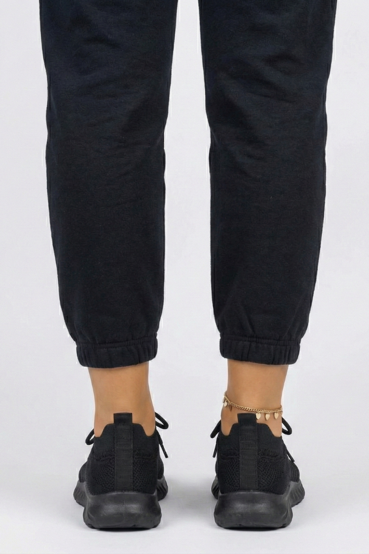 Women’s Knit Sneakers with Lace-Up Closure and Textured Sole