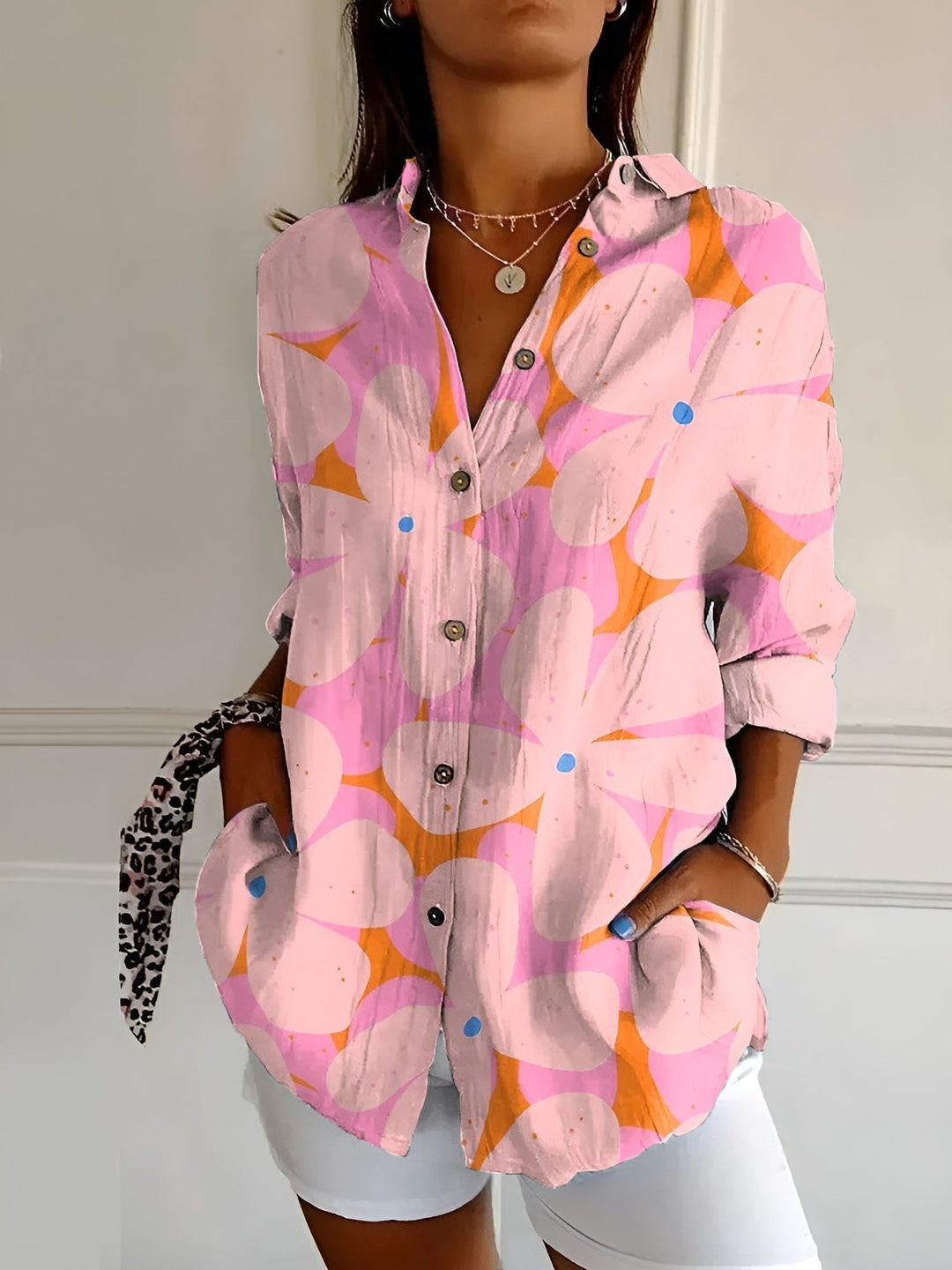 DESIREE FLORAL BLOUSE WITH BUTTON PLACKET